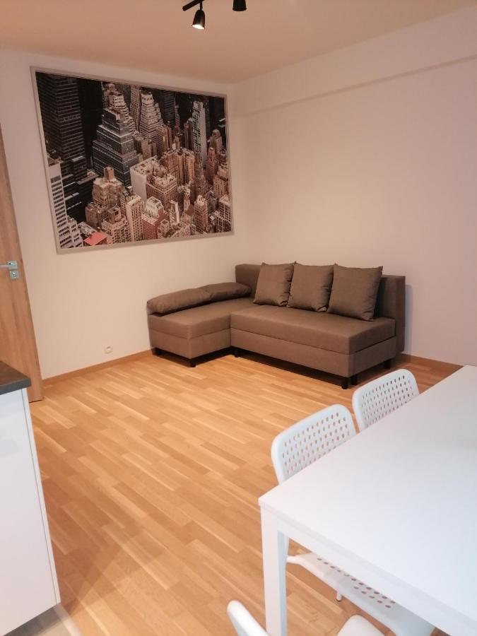 Brand New Two Room Apartment #26 With Free Secure Parking Close To Center Prague Luaran gambar