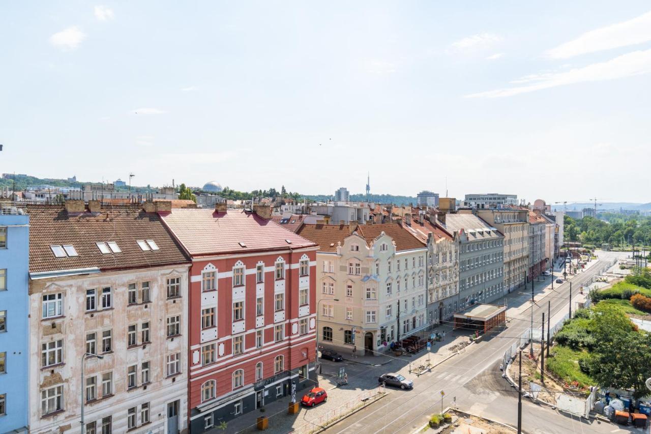 Brand New Two Room Apartment #26 With Free Secure Parking Close To Center Prague Luaran gambar