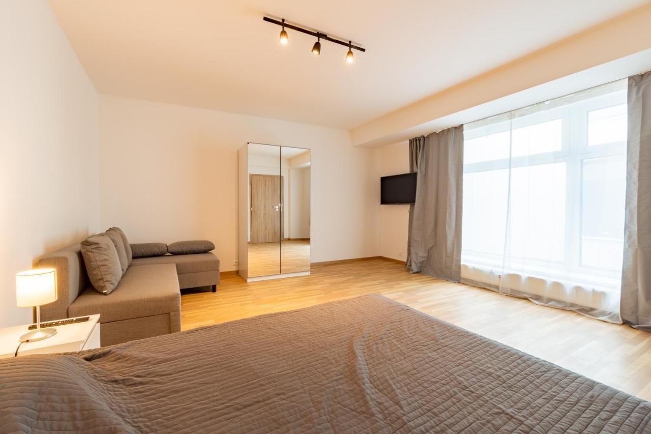 Brand New Two Room Apartment #26 With Free Secure Parking Close To Center Prague Luaran gambar